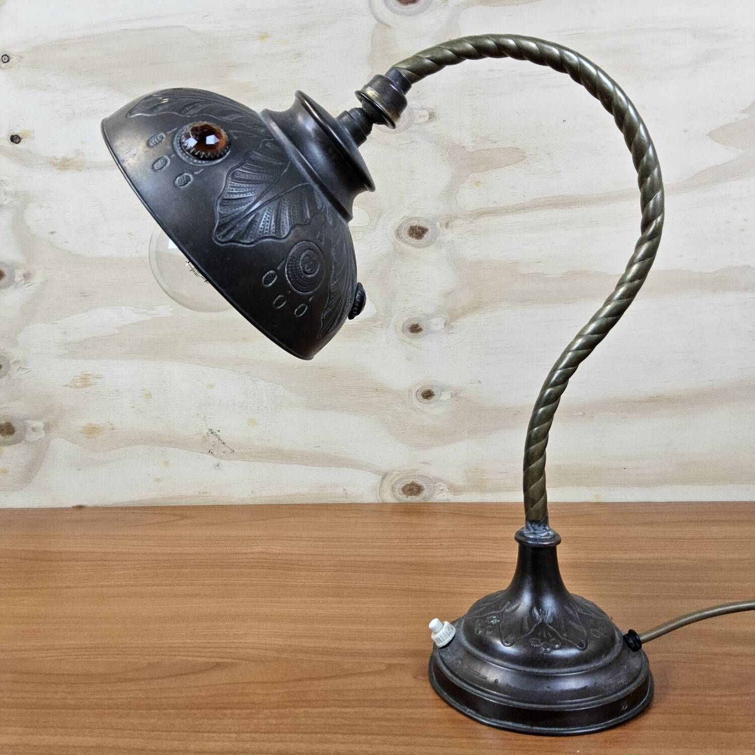 Antique brass Art Nouveau desk lamp (glass diamonds)