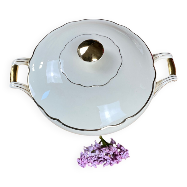 Soupière en porcelaine opaque Digoin et Sarreguemines