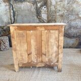 Parisian buffet in raw wood