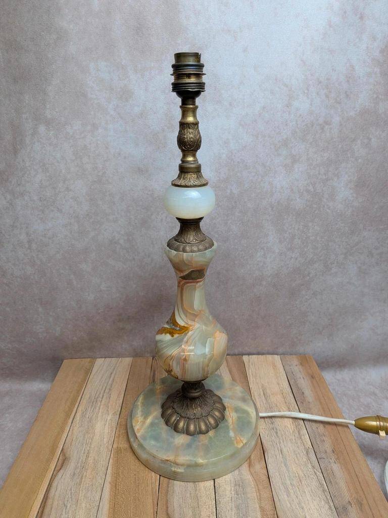 Vintage lamp base in onyx and brass