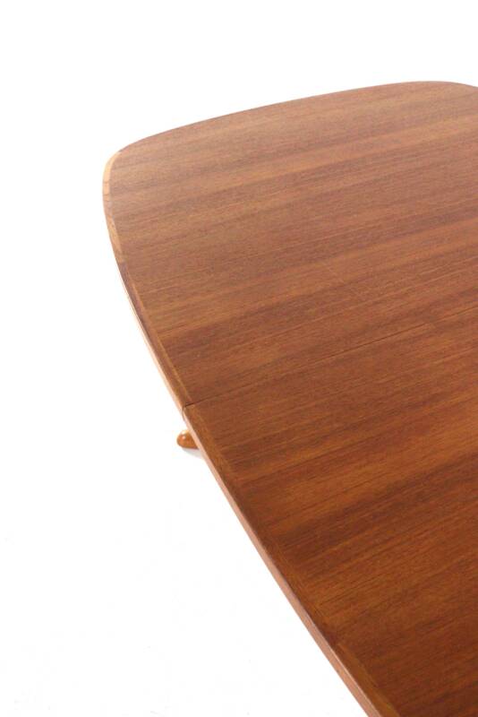 Large oval extendable dining table Gudme Danish design in teak - restored