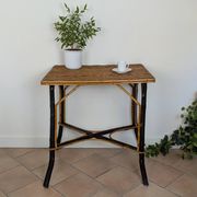 Table en bois et rotin 1920