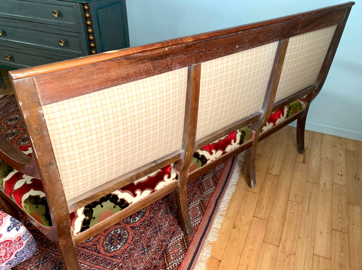 Period sofa restoration.silk velvet f.borghy for the house stone frey