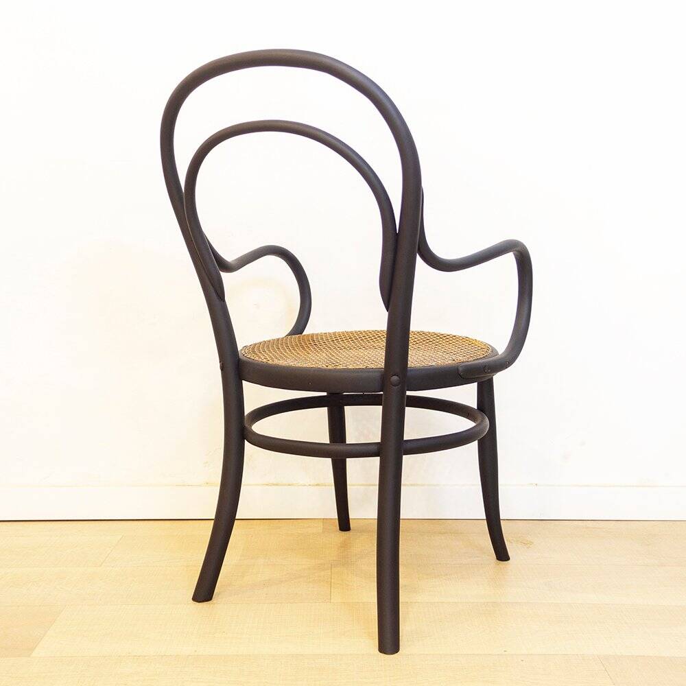 Fauteuil en bois courbé avec assise grillagée