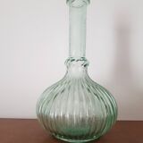 Carafe en verre soufflé