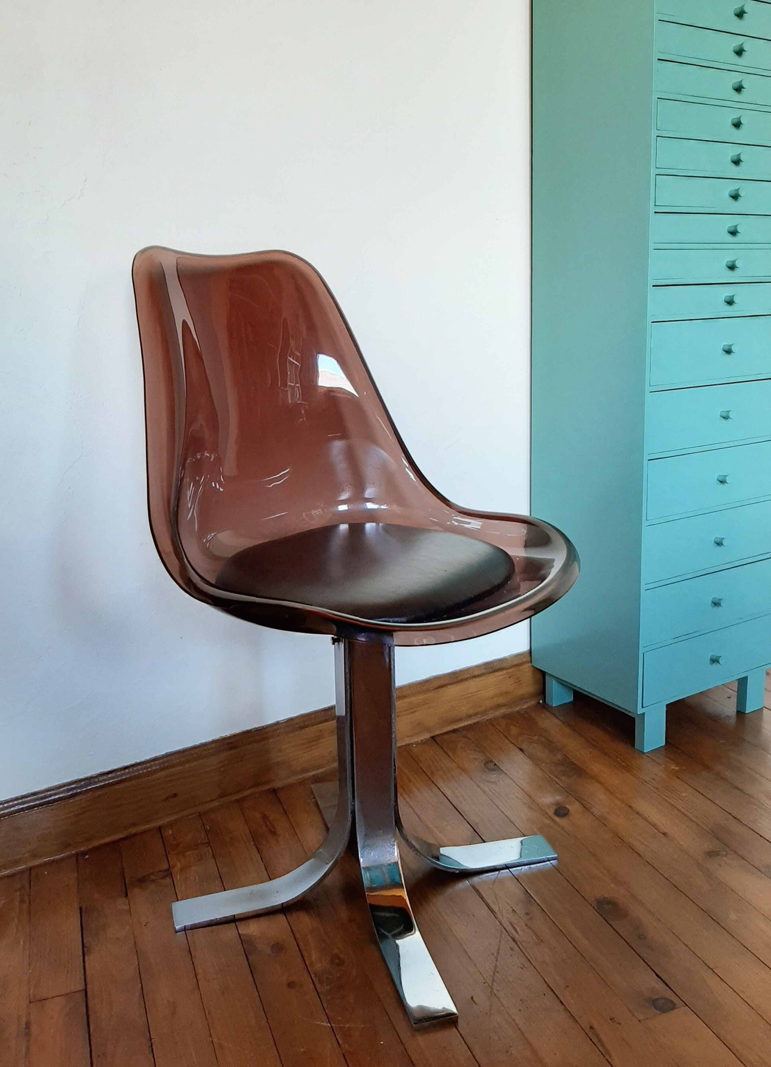 Plexiglas chair and chrome metal 1970