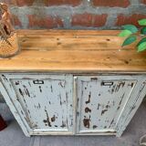 Old buffet