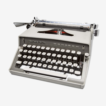 Machine à écrire Remington Monarch