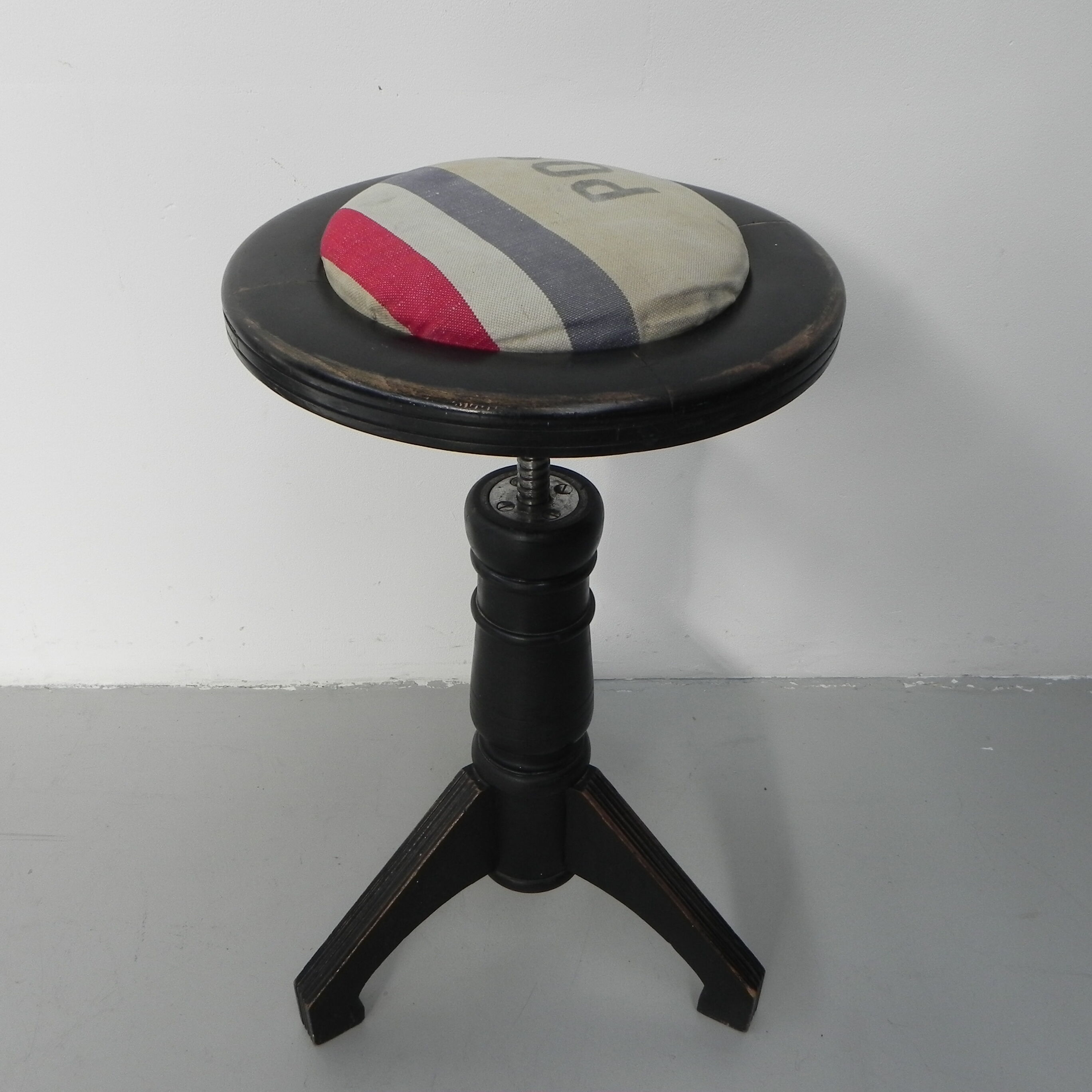 Art Deco piano stool on tripod