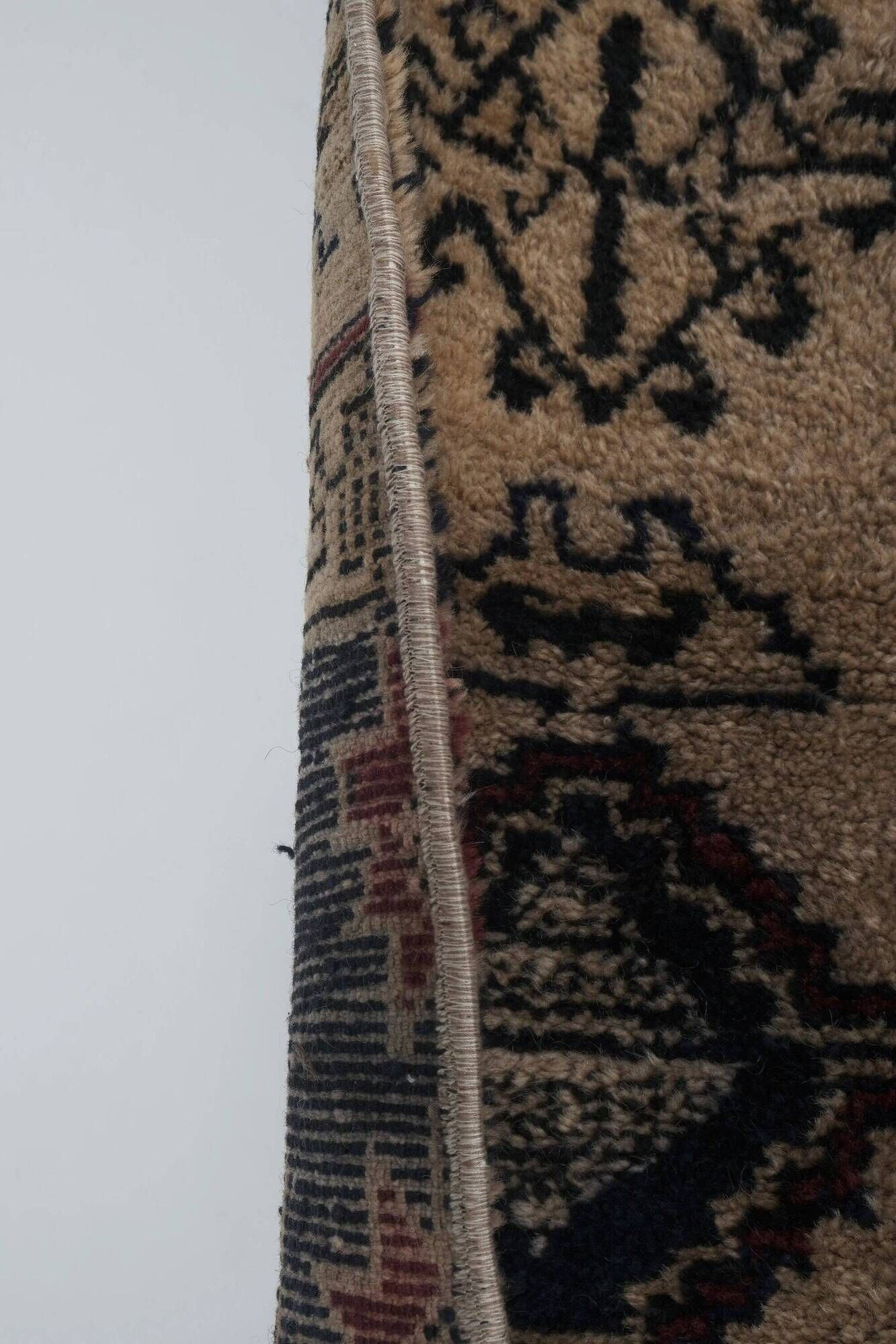 Vintage handmade Turkish rug 90x193 cm