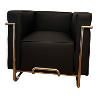 Vintage armchair inspired by Cassina Corbusier - The Masie