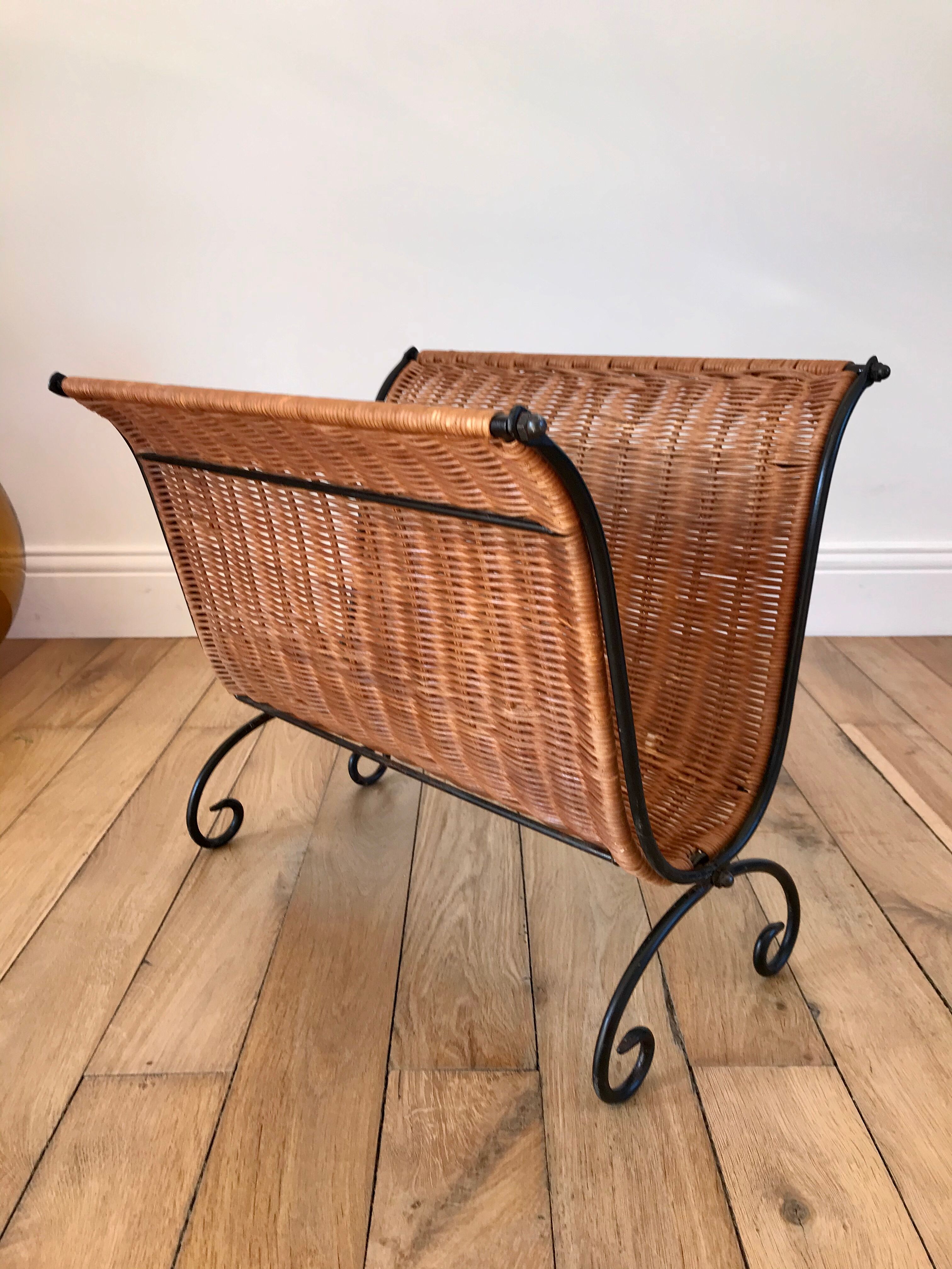 Wicker, rattan and black steel magazine holder 70s