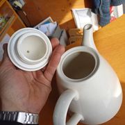 Vintage white ceramic teapot / coffee pot