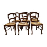 Set of chairs