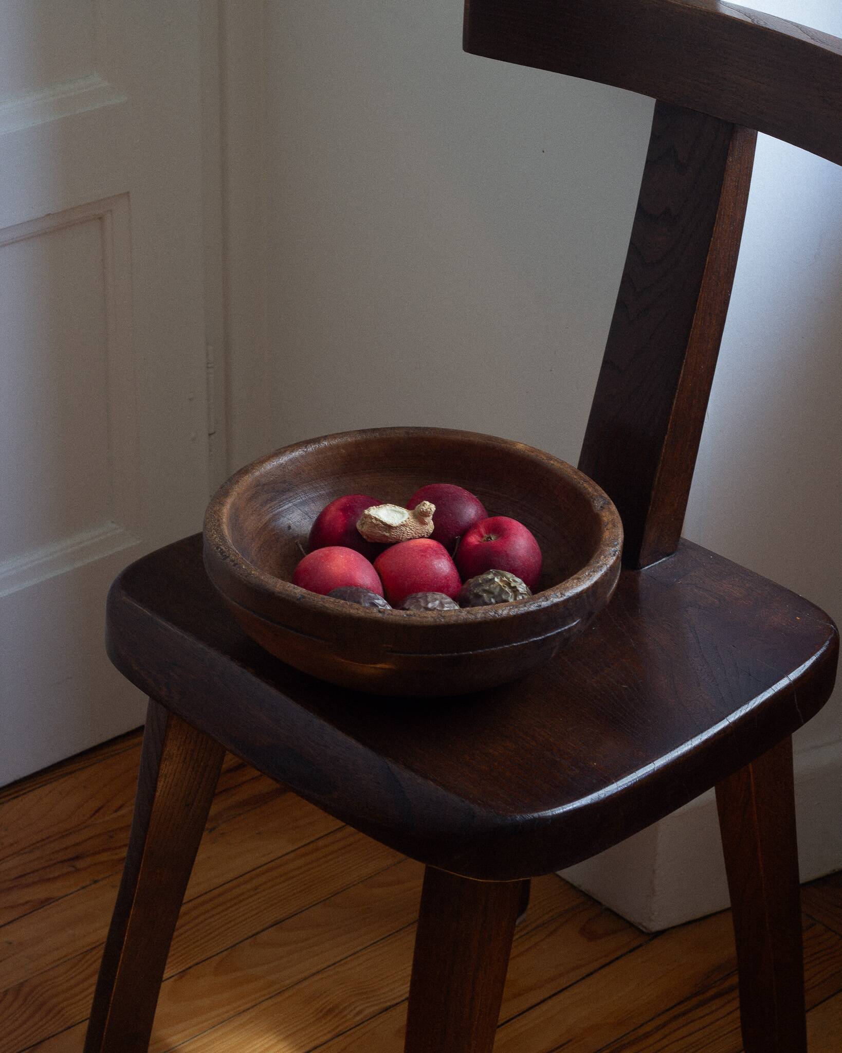 Fruit bowl – old butter mortar - Folk art