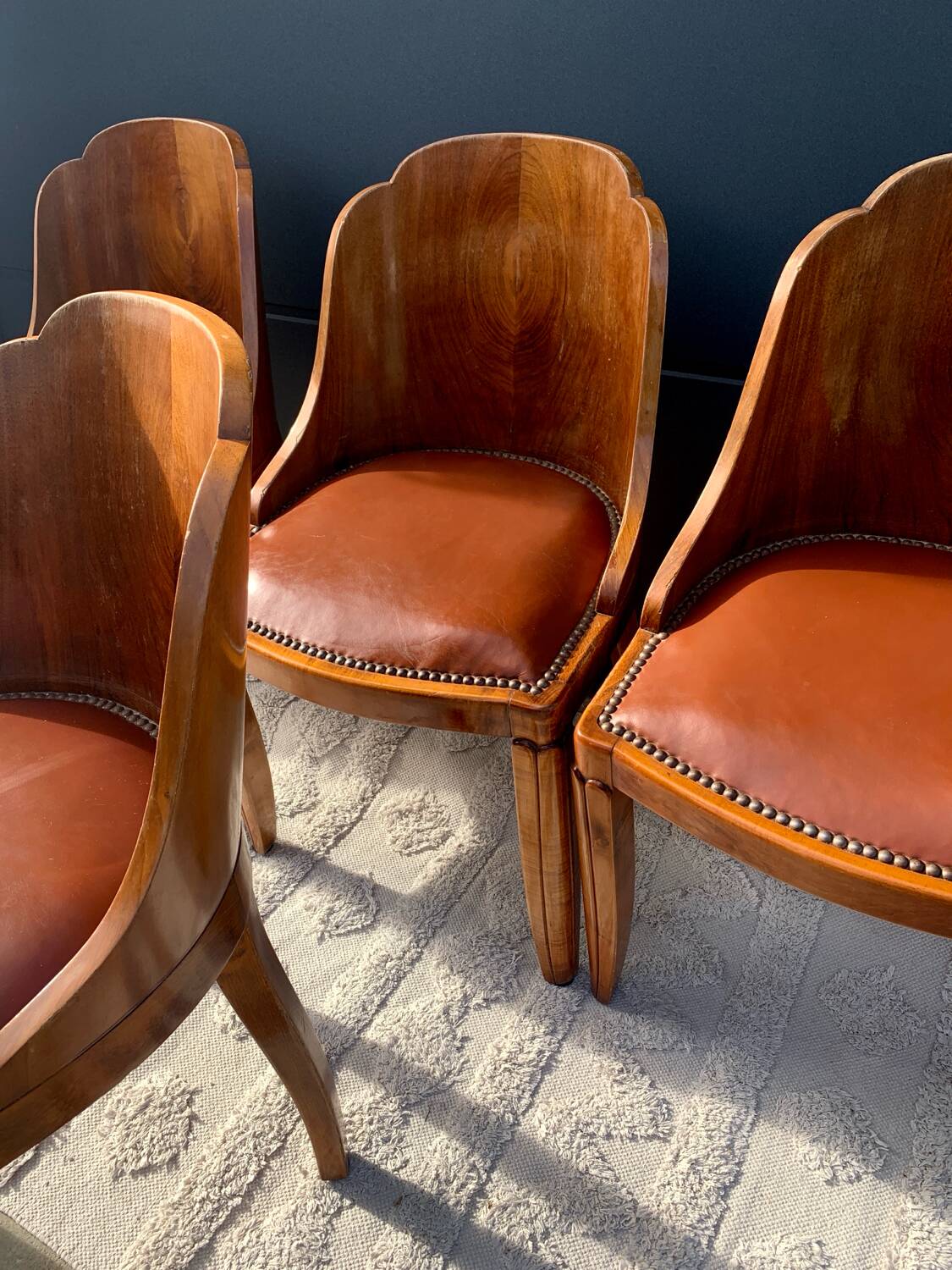 4 vintage Art Deco chairs in wood and cognac leather