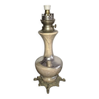 Vintage oil lamp. Year 1900.
