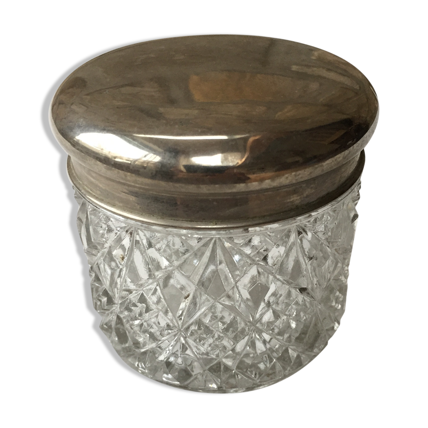 Boîte en verre et métal