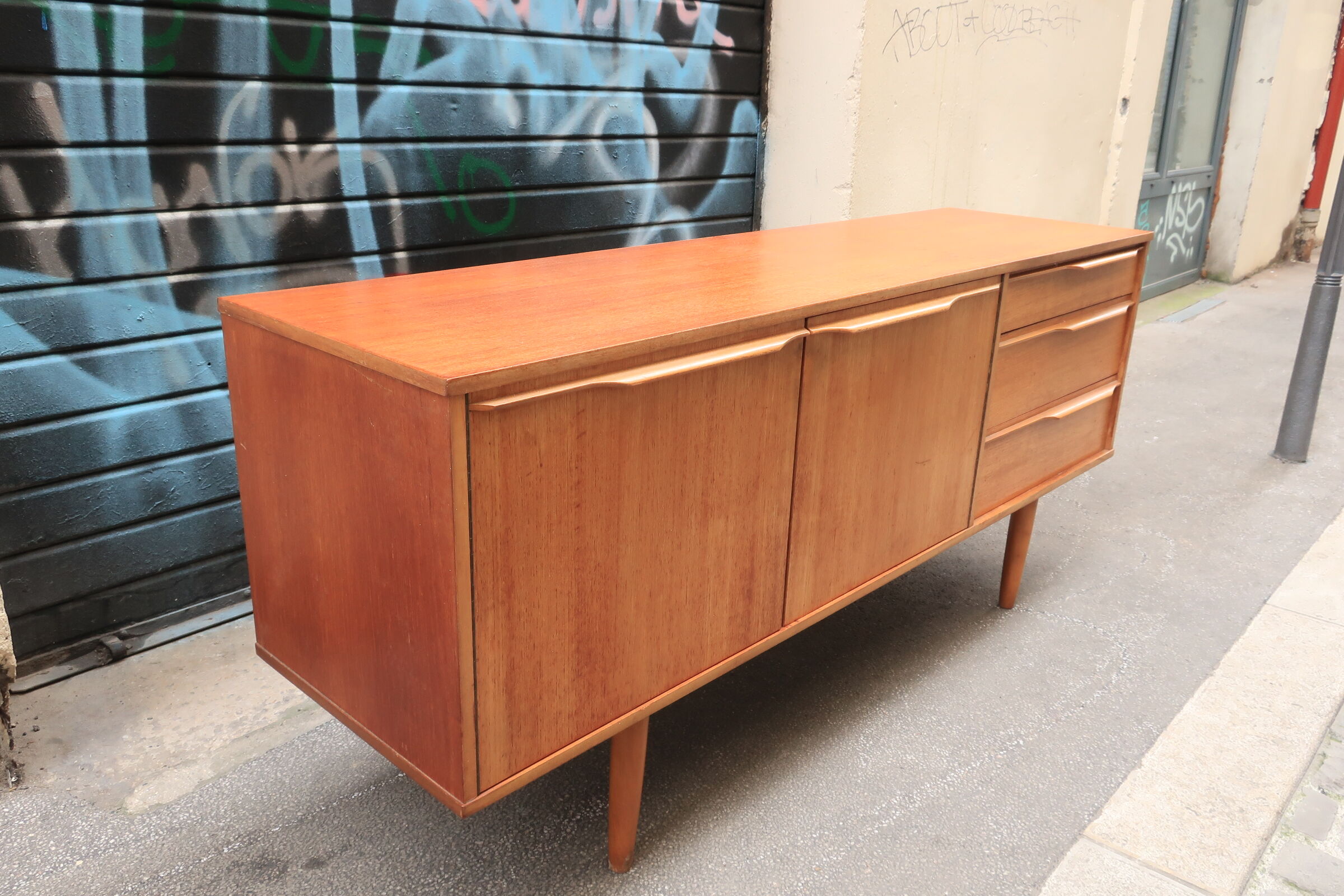 Scandinavian row  60s