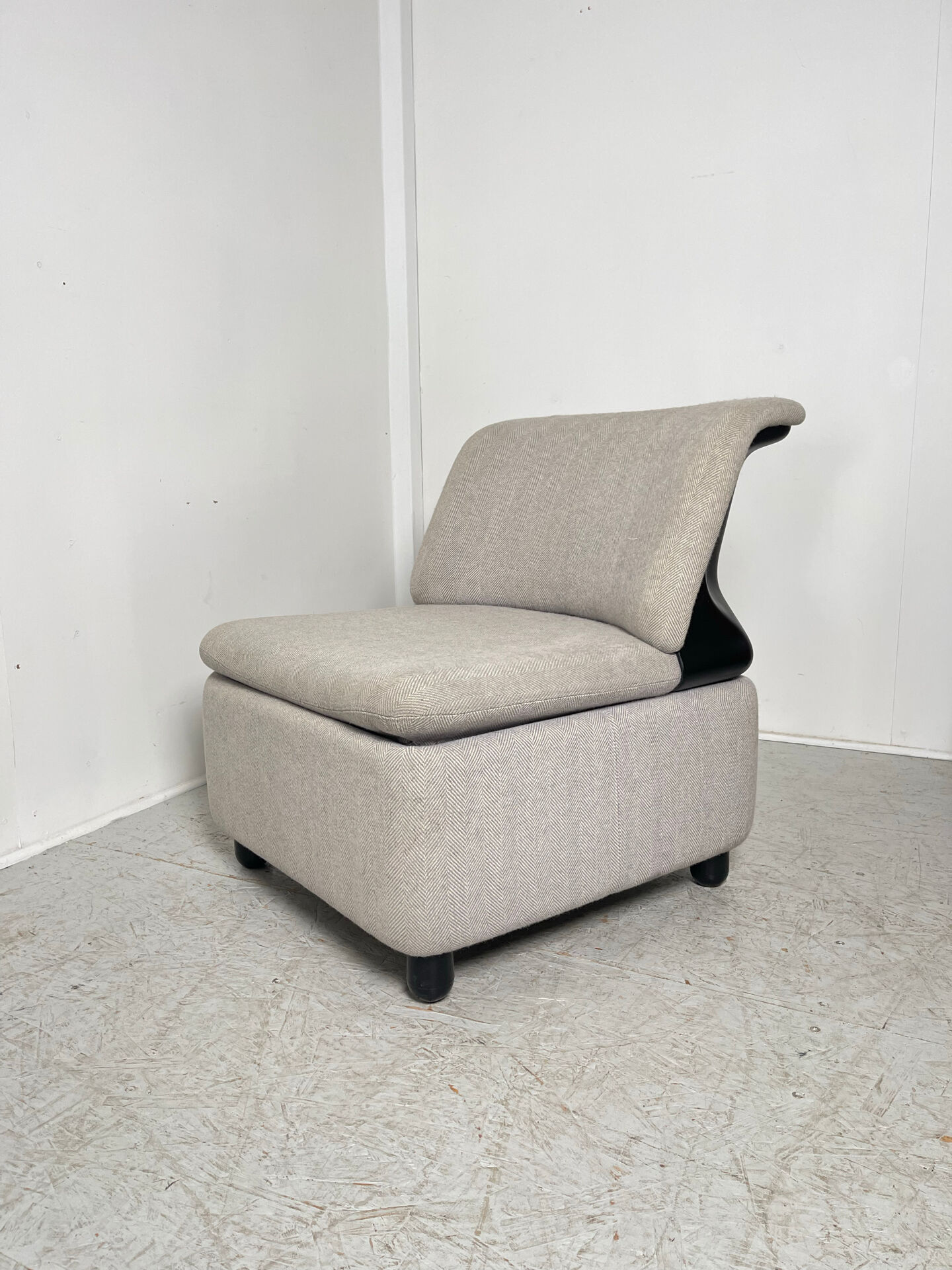 Armchair 1980