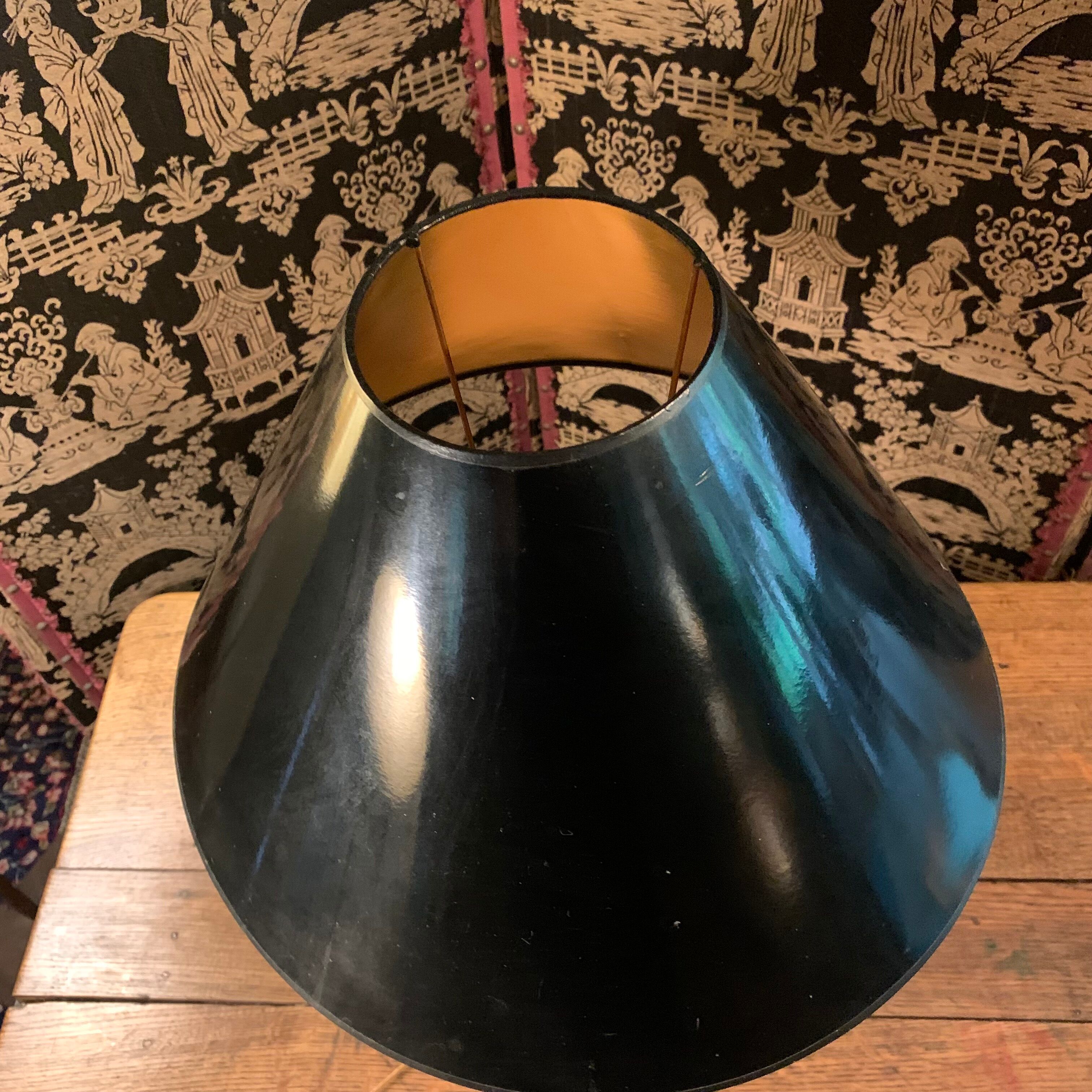 Golden brass lamp 65 cm