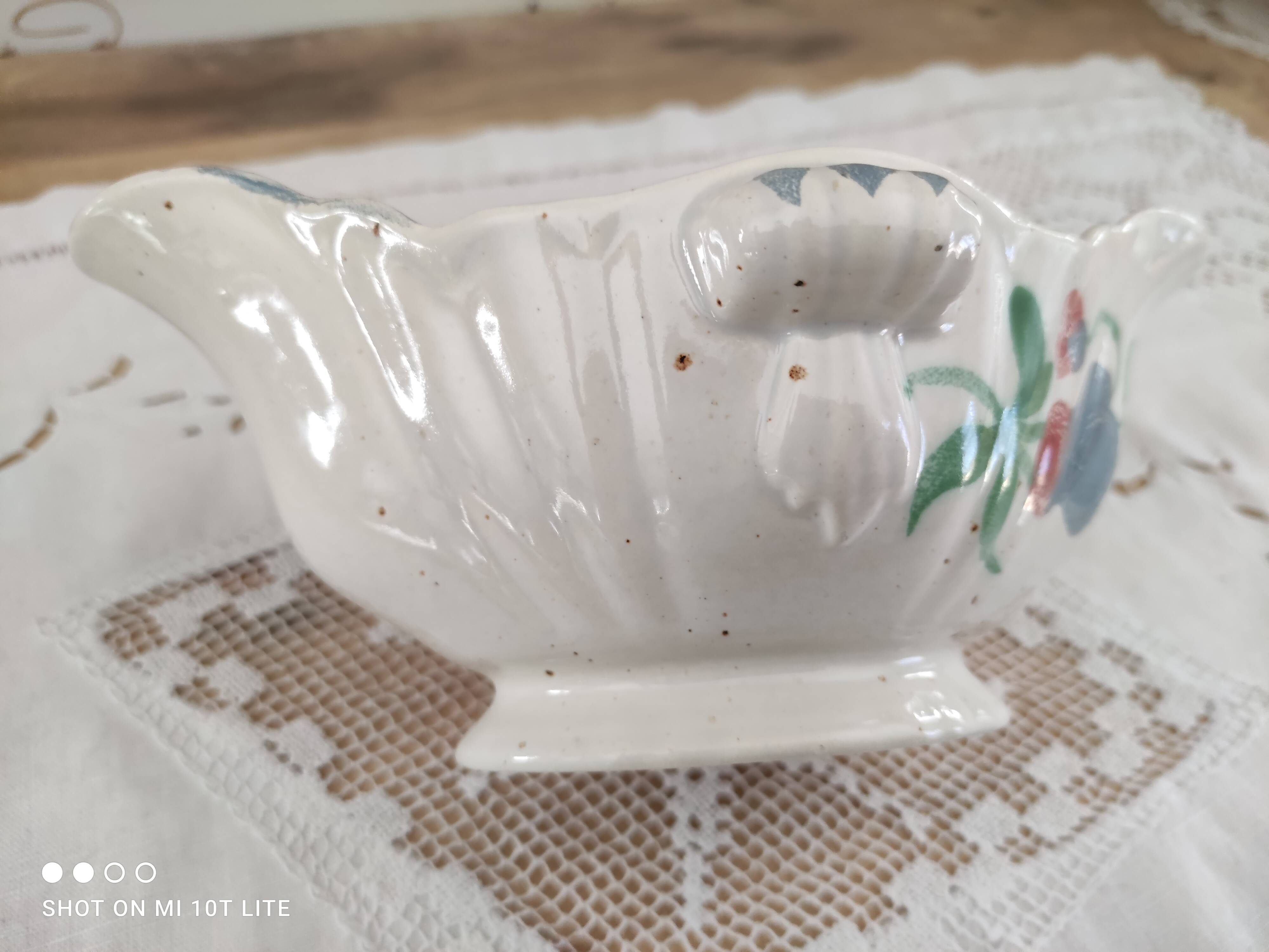 Saucière Salins France in speckled earthenware light blue foral decoration