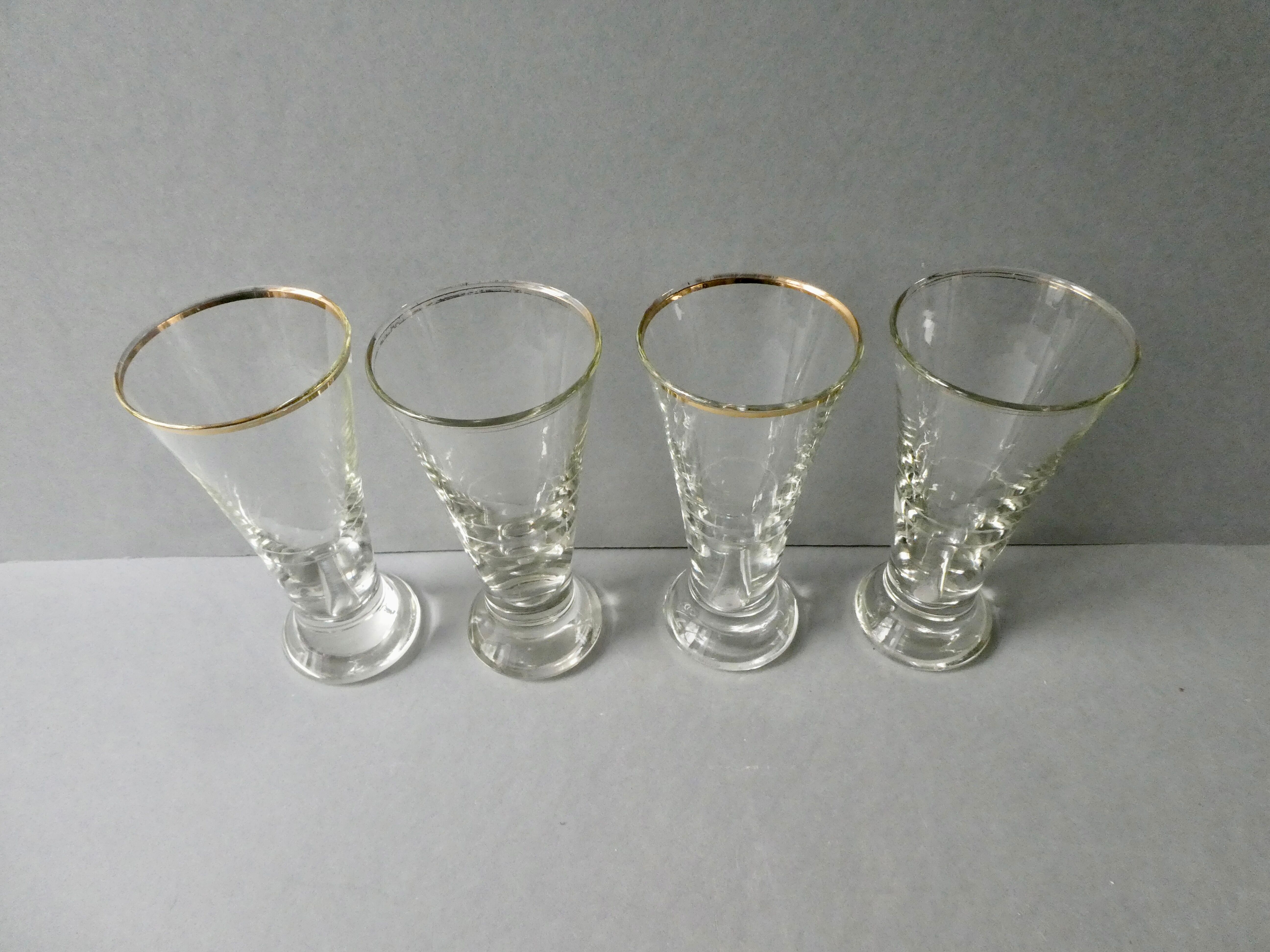4 glasses of bistro, pastis, in Ricard, 40s