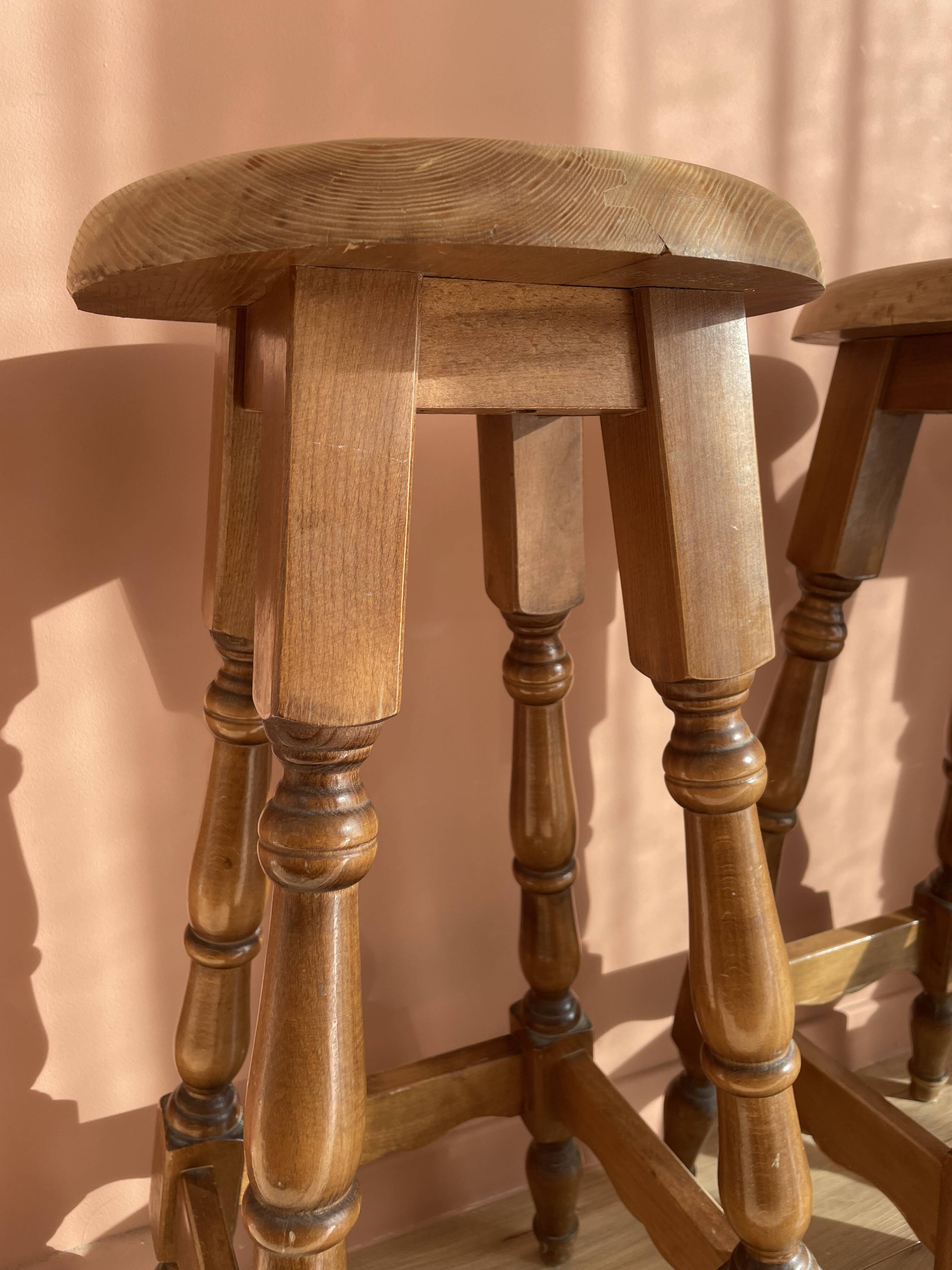Solid wood bar stool