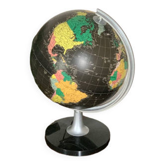Black world map globe