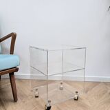 Table basse en plexiglass