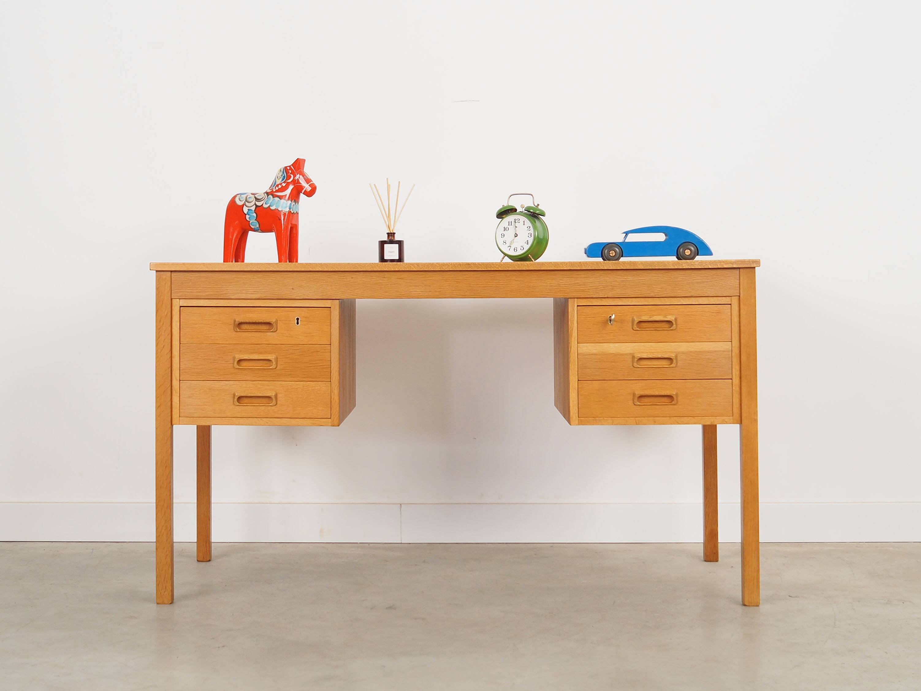 Ash desk, Danish design, 1970s, production: Denmark