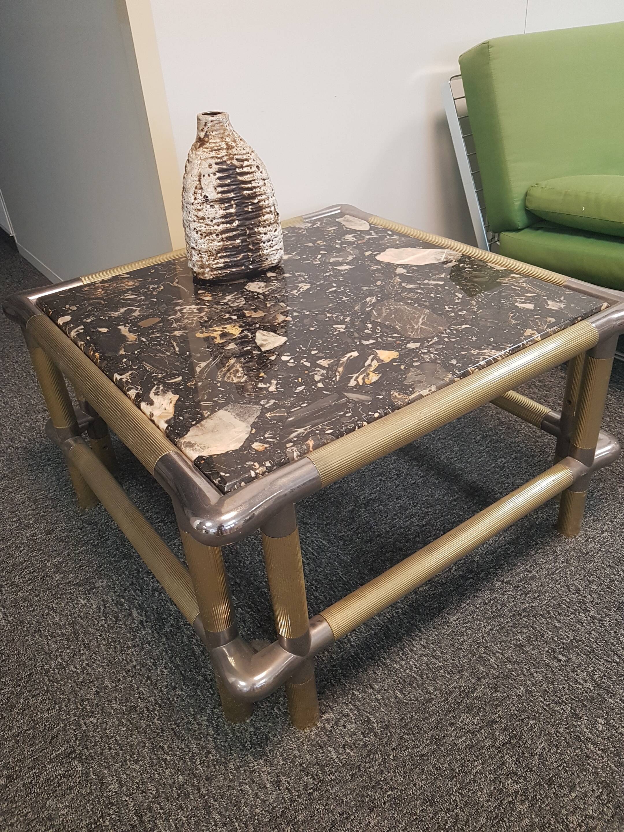 Table basse en marbre et métal, années 70