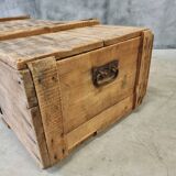 Coffre ancien table basse XIXe siècle 57x152 cm