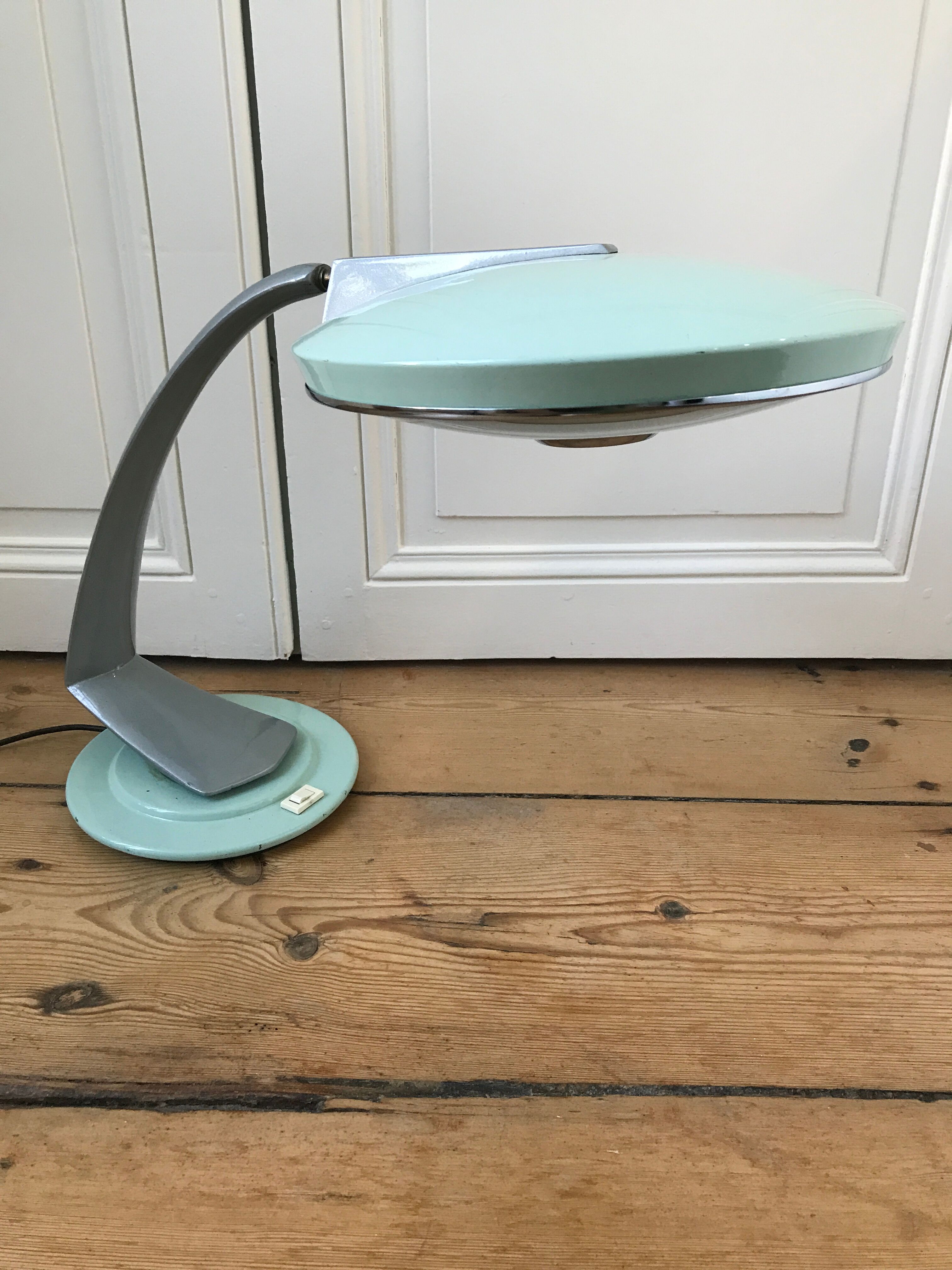 Desk lamp model Boomerang by Fase