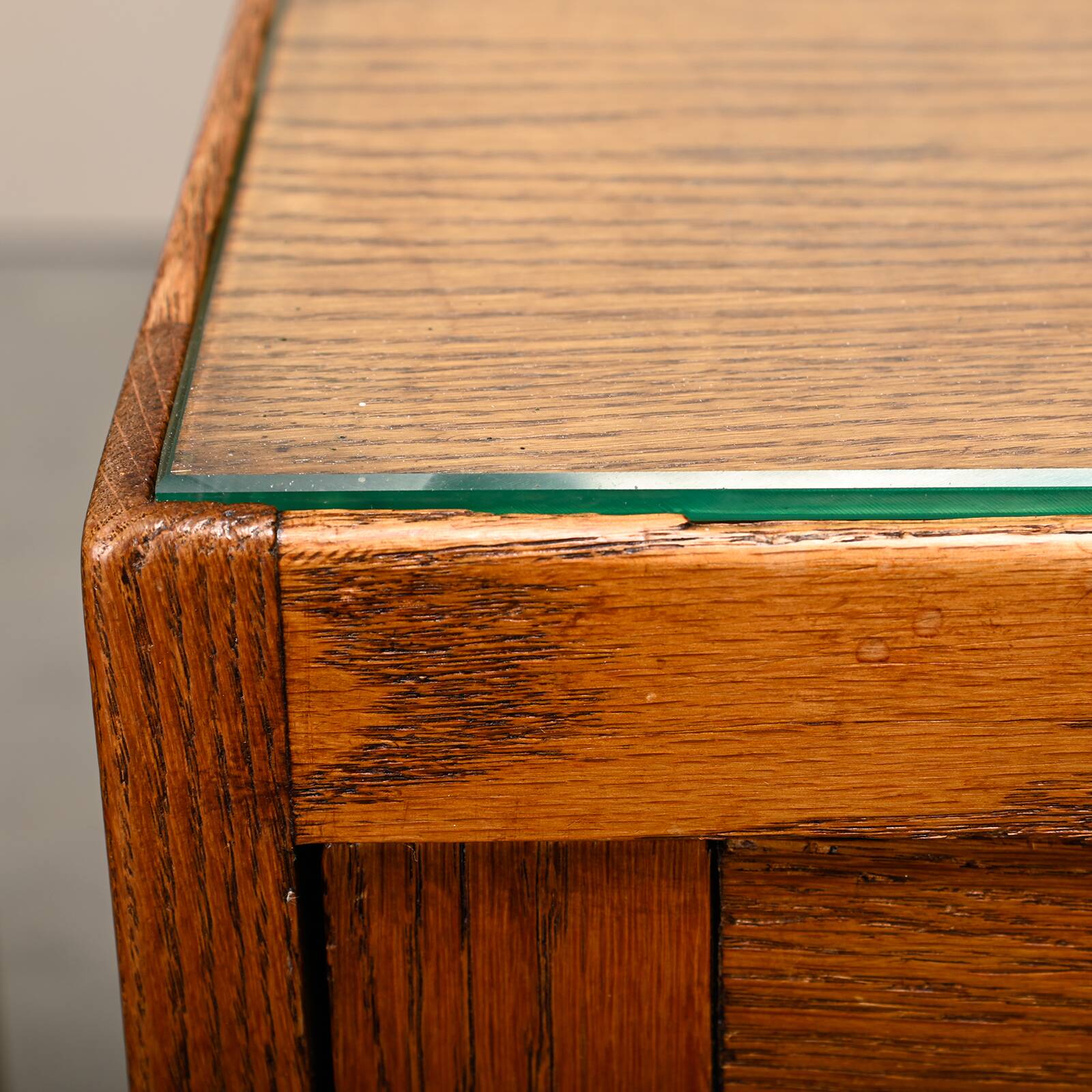 Art Deco Amsterdam School Nightstands pair in oak and glass, 1930s Netherla