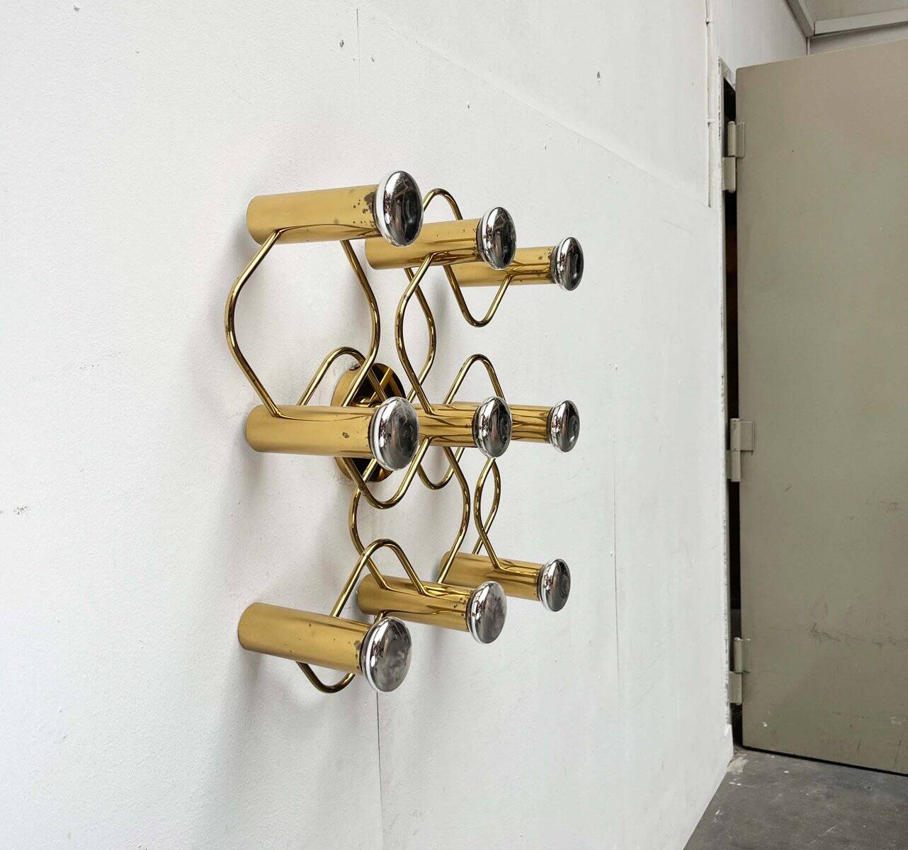 Vintage German wall lamp Hollywood Regency by Gaetano Sciolari for Leola, 1970s.