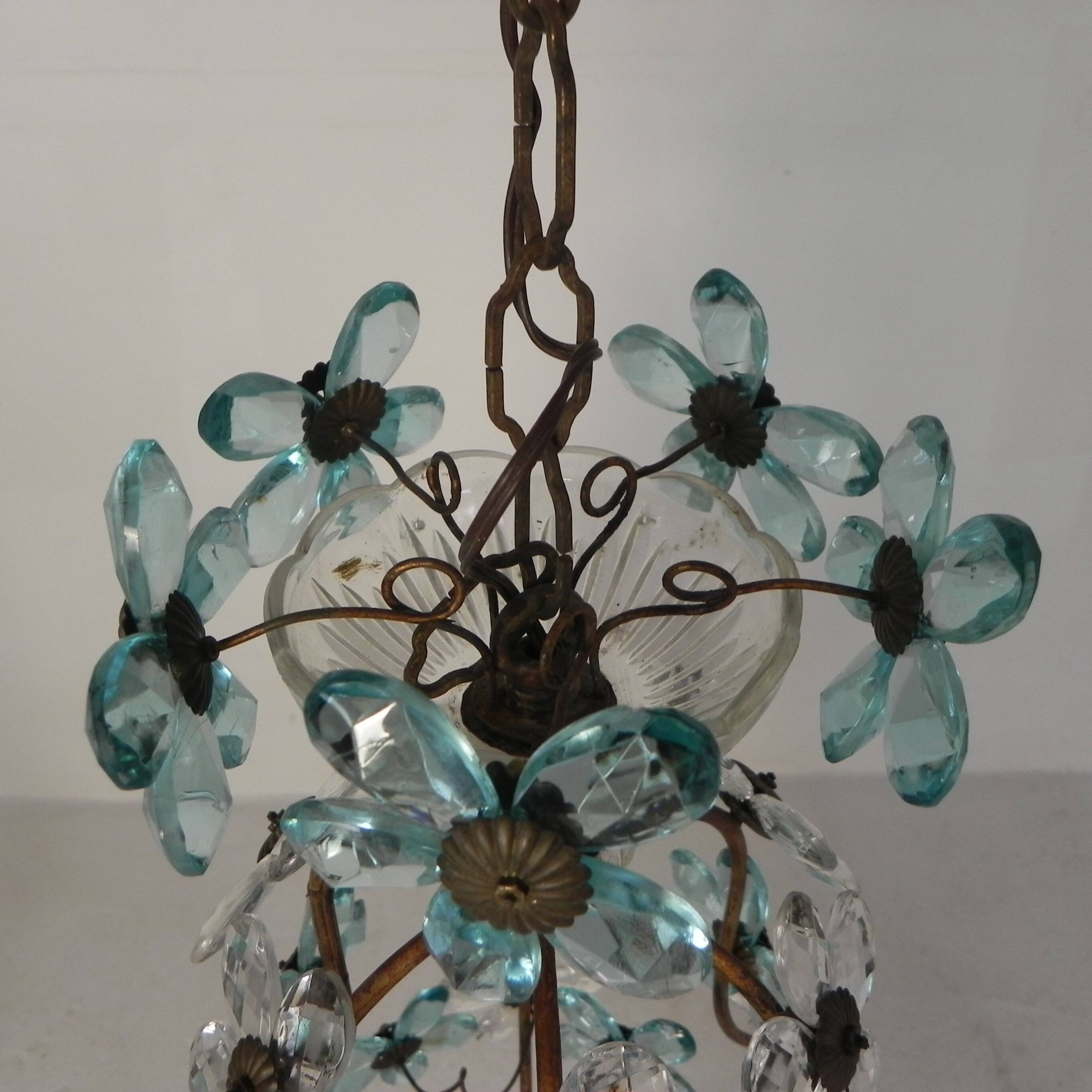 Suspension decorated with 42 blue and clear crystal flowers, Maison Baguès style, 1930s.