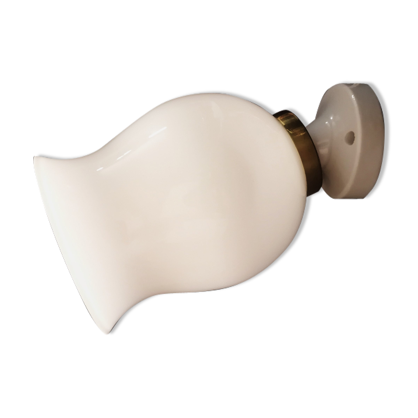 Vintage wall lamp - porcelain and tulip in white opaline - 40s