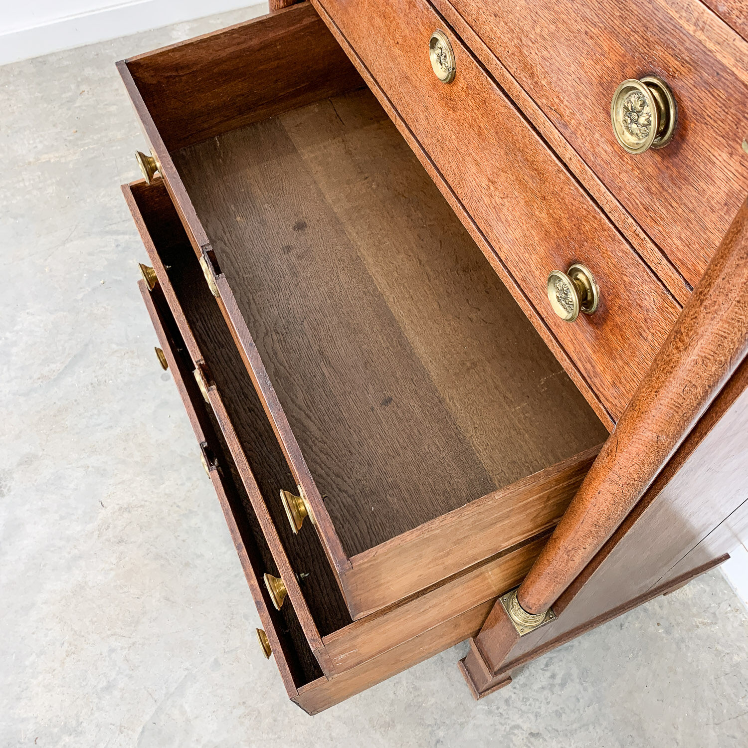 Chiffonier hollandais en chêne