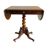Table with flaps