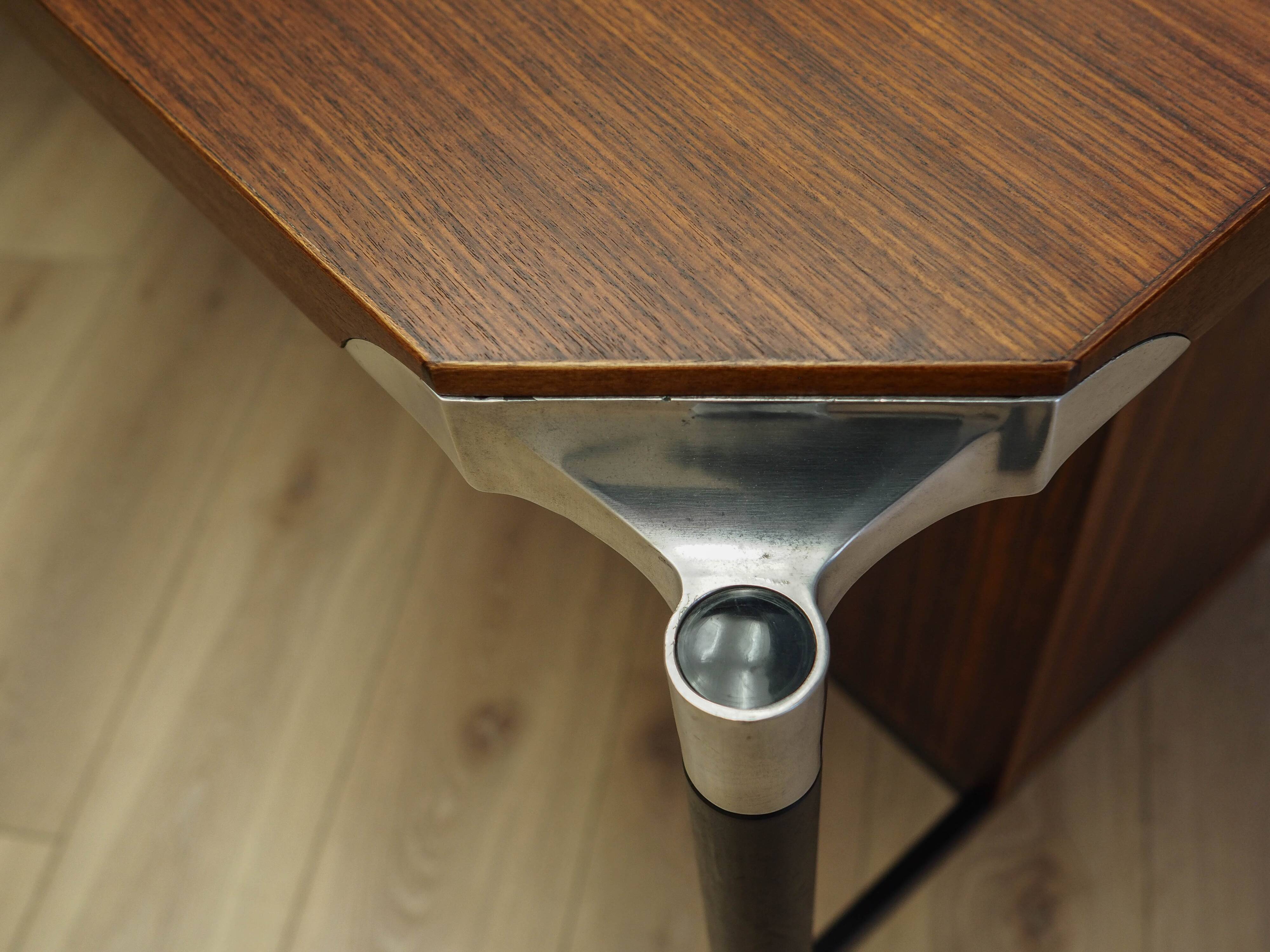 Bureau en palissandre, design italien, années 1970, designers : Ico et Luisa Parisi, manufacture