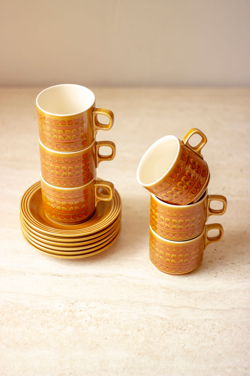 6 cups with sub-cups - vintage pattern - Hornsea England model Saffron
