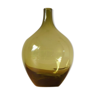 Green glass soliflore vase