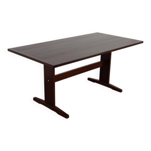 Table en chêne, design