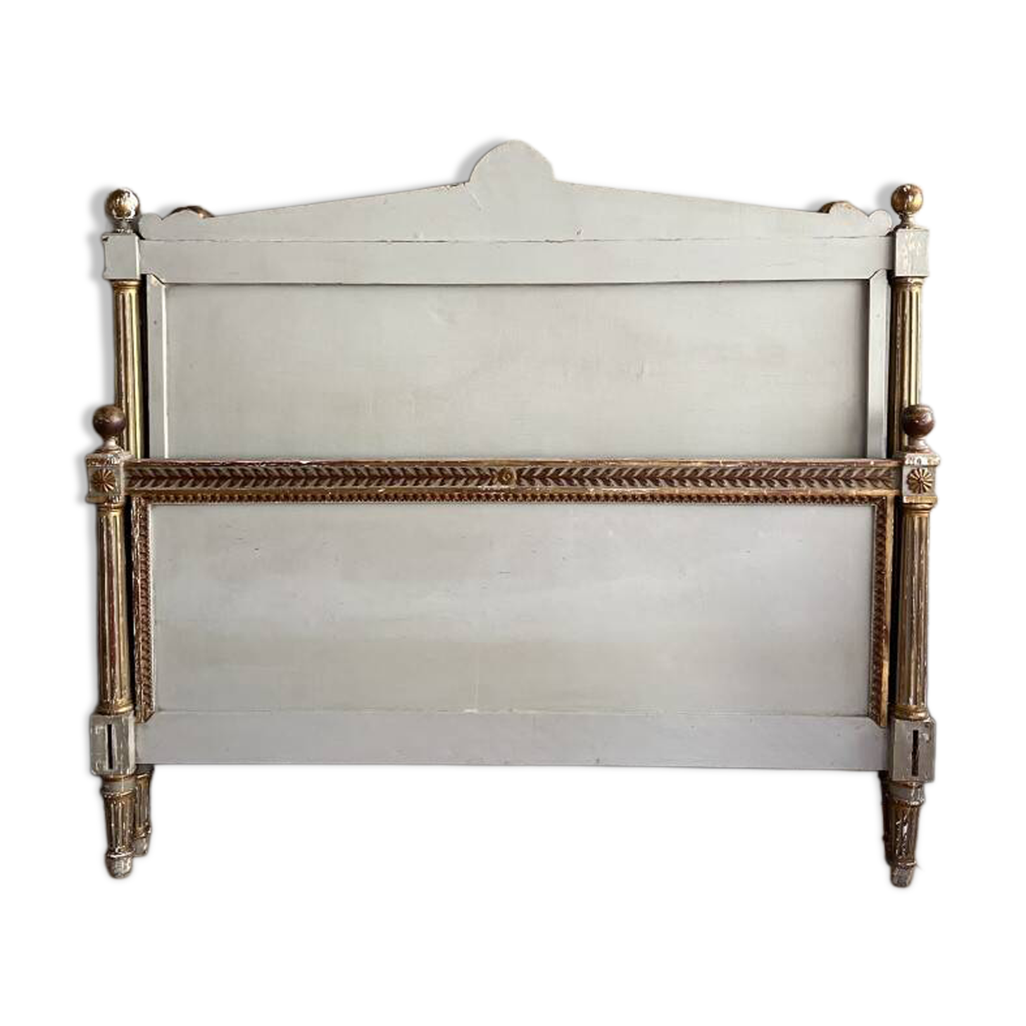 Bed in the old Louis XVI style