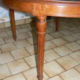 Oak table in very good condition