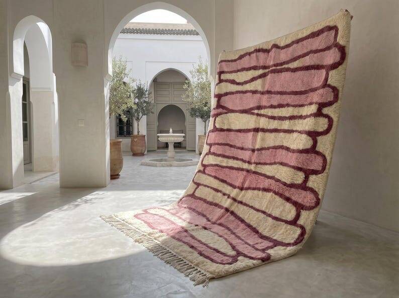 Handmade traditional Berber rug size 2-3 m