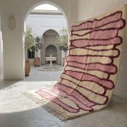 Handmade traditional Berber rug size 2-3 m