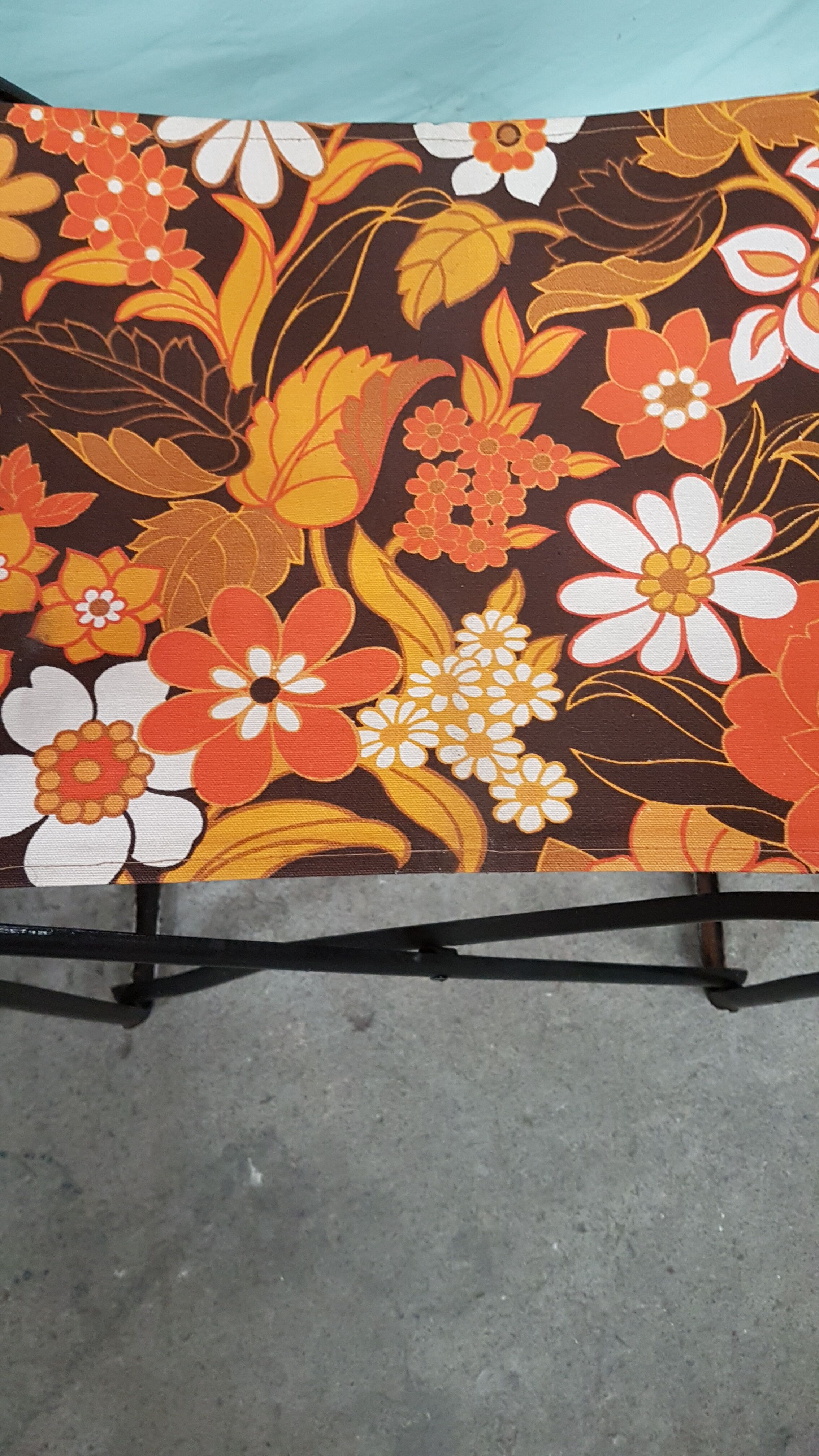 2 vintage camping chairs