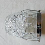 Seau à glace vintage en verre estampillé avec une anse en métal